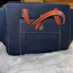 NEW Dooney Bourke large purse, pebble leather black/tan. Matching billfold NICE